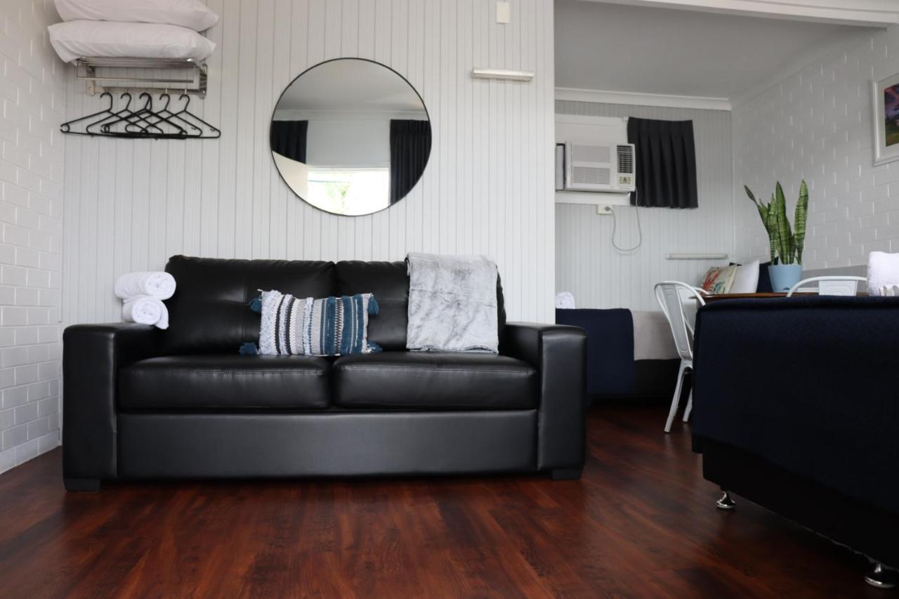 Almare Tourist Motel Ballina Eksteriør billede