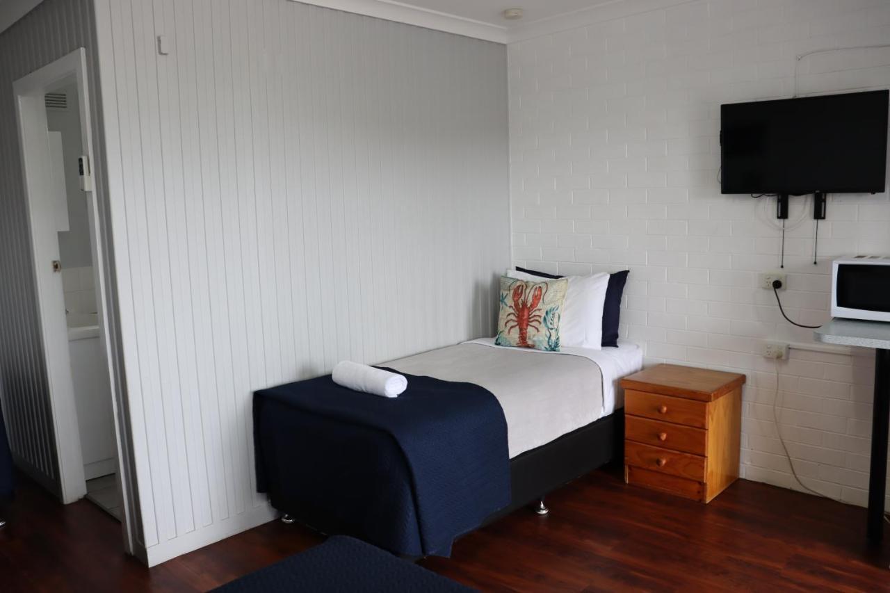 Almare Tourist Motel Ballina Eksteriør billede